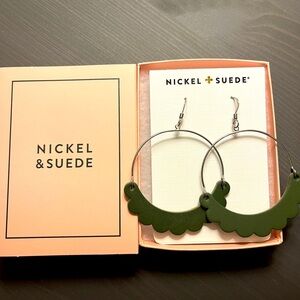 NIB Nickel & Suede Basil Havens - Size M